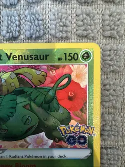 Pokemon Go Radiant Venusaur Holo TCG Card 004/078 NM Condition - Image 2