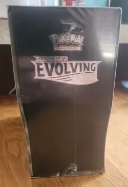 Pokemon TCG Sword and Shield Evolving Skies Elite Trainer Box ETB Sealed - Image 3