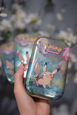 Pokemon TCG: Kanto Friends Mini Tin (Pikachu) - Image 1