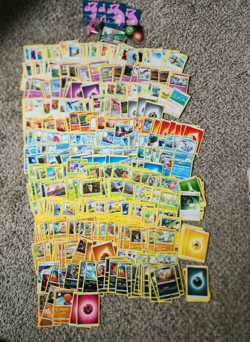 Pokemon cards in Sun & Moon Unified Minds box -lot of 469 - Image 1