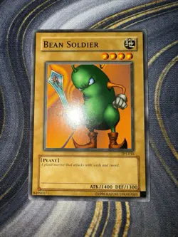 Bean Soldier, Common (TP1-018), Unlimited, Very Lightly Played - Image 1