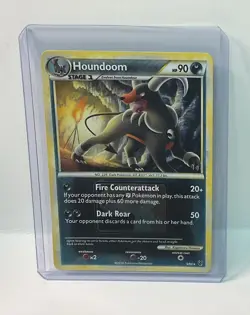 Houndoom 5/90 Undaunted Crosshatch Pokemon League Promo Card - Image 1