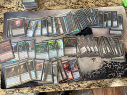 mtg foil mixed lot 650+ cards, commons, uncommons, rares - Image 1