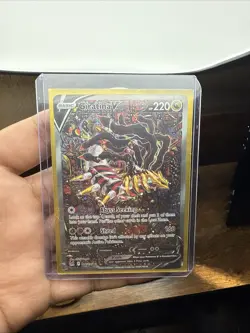 Giratina v Alternate Full Art Holo Card 186/196 Swsh11: Lost Origin - Image 4
