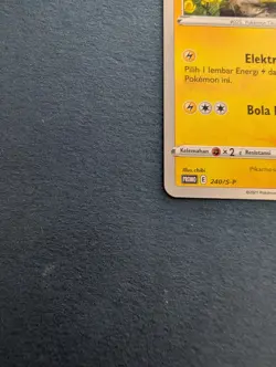 Pokemon 2021 Indonesia Pikachu Promo Card 240/S-P Stamped Indomaret Near Mint!! - Image 2