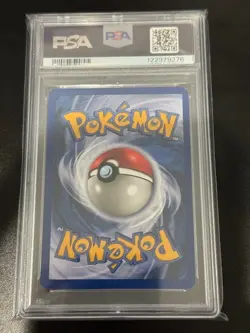 PSA 8 - Pokemon DARK MACHAMP 10/82 - TEAM ROCKET 1st Edition - Holo *SWIRL* - Image 2