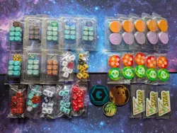 Pokemon TCG Accessories Lot - Dice, Status Counters, Coins, and VSTAR Markers - Image 1