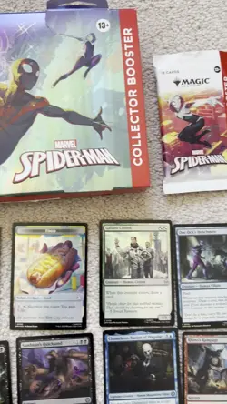Magic: The Gathering Marvel's Spider-Man Bundle - Image 2