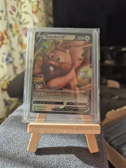 Greedent V 053/072 Ultra Rare Shining Fates NM/M Pokemon TCG - Image 1