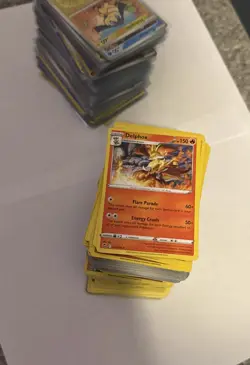 Pokemon Card Bulk lot 500 Cards - 200+ Holo/reverse 300 + Common/uncommon - Image 2