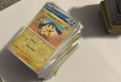 Pokemon Card Bulk lot 500 Cards - 200+ Holo/reverse 300 + Common/uncommon - Image 3