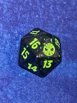 Magic The Gathering Spider-Man Pre-Release D20 Spin Down Die - Green Script - Image 2