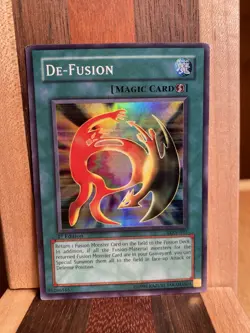 De-Fusion LON-097 Labyrinth of Nightmare 1st Edition Yugioh Card Super Rare Holo - Image 1