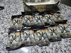 Magic: The Gathering Relic Tokens 10pk Plus Lineage Collection Display Box - Image 2