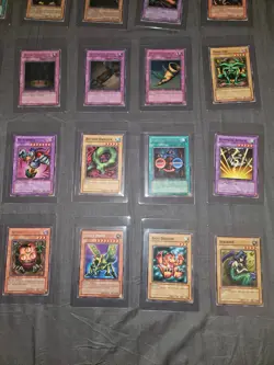 YuGiOh Metal Raiders/Magic Ruler 1st edition Bundle 96 cards ultra/super/rare - Image 2