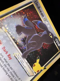Pokemon Umbreon Gold Star 17/17 NM Super Clean 25th Anniversary Celebrations - Image 2