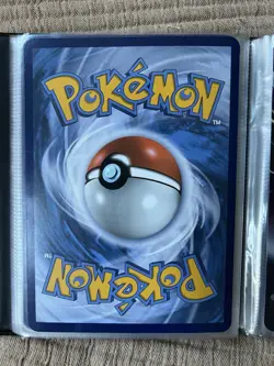 Vaporeon VMAX SWSH182 Jumbo Cards Holo Box Fresh Mint - Image 2