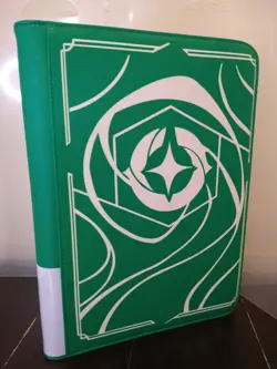 NEW ~ Disney Lorcana TCG Card Binder ~ w/ Playmat ~ 500 Sideloaders, 28 Pages - Image 1