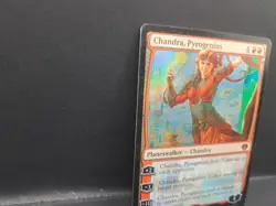 Chandra, Pyrogenius Kaladesh Foil MTG - Image 2