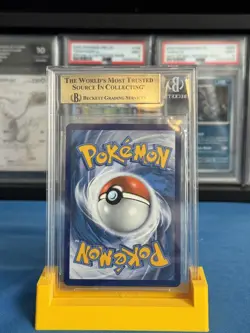Pokemon TCG Celebrations Mew Gold Full Art Holo 25/25 Secret Rare BGS 9.5 PSA 10 - Image 2
