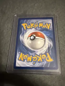 Pokemon TCG Mew VMAX 114/264 Swsh08: Fusion Strike Holo Card NM/Mint Condition - Image 2