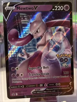 Mewtwo V SWSH223 SWSH: Sword & Shield Promo Cards Holo LP - Image 1