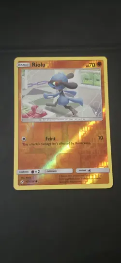 Pokemon Card Riolu Unbroken Bonds Reverse Holo 102/214 Near Mint - Image 2