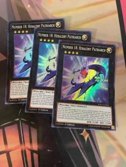 YUGIOH - NUMBER 18: HERALDRY PATRIARCH X3 - SUPER RARE - 1ST ED - NM - WSUP - Image 1