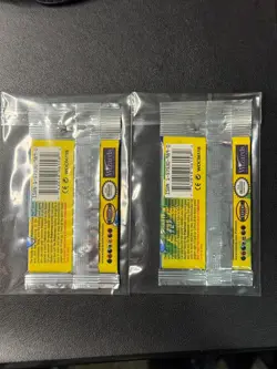 1999 Pokemon Base Set Unlimited Heavy Booster PackU Blastoise & Venusaur 21.19g - Image 2