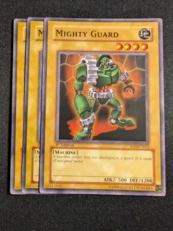 Yugioh - 3x Mighty Guard RDS-EN002 1st Edition Common NM - Image 1
