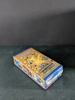 2021 Pokemon Sword & Shield 25th Anniversary Collection Sealed Expansion Pack - Image 3