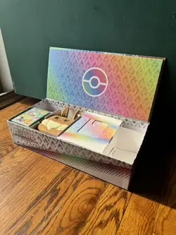 Pokemon Prismatic Evolutions SPC Box ( Box, Playmat, Eevee Pouch, Sleeves Only) - Image 2