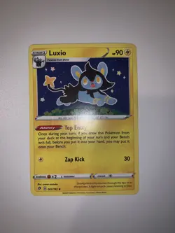 Luxio 061/192 - Uncommon Pokemon Card - Rebel Clash Set (2020) - NM - Image 1