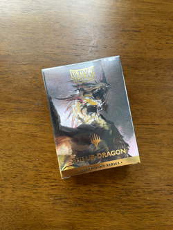 Dragon Shield UR-DRAGON Legendary Series MagicCon 100 Dual Matte Art Sleeves - Image 1