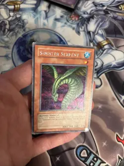(29) Yugioh Sinister Serpent SDD-002 Prismatic Secret Rare HP - Image 3