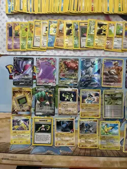 Vintage Pokemon Card Lot Holo Etc MP-Damaged 635+ Articuno Gengar Dragonite - Image 3