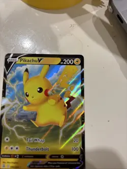 Pokemon Pikachu v Holo Rare Card 86/264 Fusion Strike - Image 3