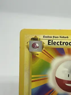 Pokemon TCG Electrode 21/102 Base Set Regular Rare MP - Image 2