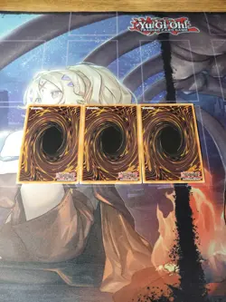 Yugioh! 3x Royal Straight BLCR-EN002 ULTRA Rare Yu-gi-Oh! x3 TCG NM Fast Ship - Image 2