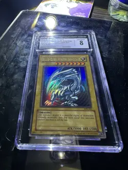 blue eyes white dragon sdk-001 unlimited Graded CGC 8 - Image 4