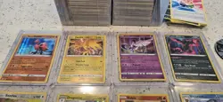 Approx. 300 Pokemon Cards - Charizard, Pikachu- Binder bundle card lot - Image 2