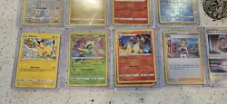 Approx. 300 Pokemon Cards - Charizard, Pikachu- Binder bundle card lot - Image 4