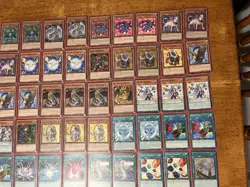 Yugioh Crystal Beast Advanced deck Comes Sleeved And Deck Box lot 1 - Image 3