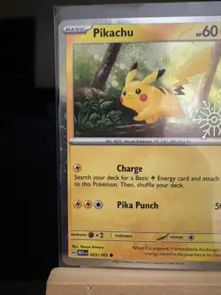 PIKACHU - 025/165 Holiday Calendar Promo - Cosmos Holo - Pokemon TCG Card - Image 2