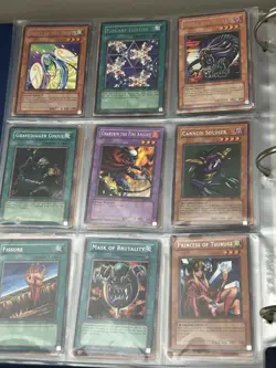 Vintage Yu-Gi-Oh! Bulk Lot ~1386 Cards - 239 1st Edition, 93 Rares - mostly LP - Image 4