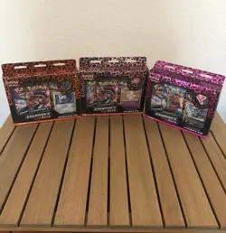 Pokemon TCG Champion’s Path Pin Collection II: Ballonlea, Spikemuth, Hamerlocke - Image 1