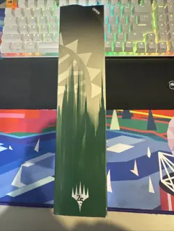 MTG Selesnya Guild Kit Magic the Gathering SEALED ENGLISH Pin Ravnica Conclave 630509699278 - Image 2