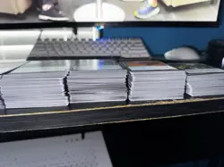 200+ Magic: The Gathering x Marvel Spiderman Card Lot NM/M IN BUNDLE BOX - Image 3