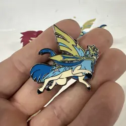 Pokemon Crown Zenith Premium Figure Collection Shiny Zacian & Zamazenta + Pins - Image 4