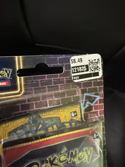 Pokemon TCG Detective Pikachu Checklane Hanging Blister Pack Sun & Moon + Coin 820650806353 - Image 2